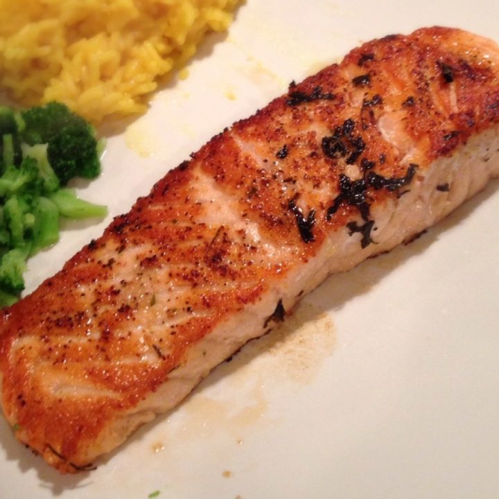 One Hangry Mama | Pan-Seared Salmon