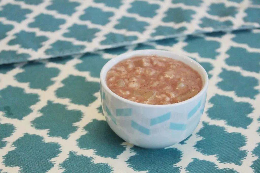 Instant Pot Apple Cinnamon Oatmeal