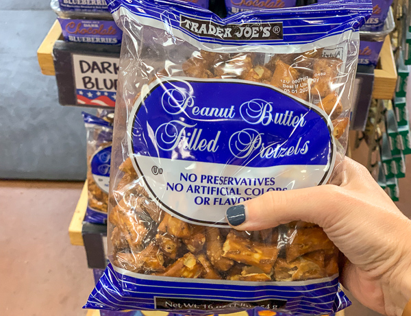 https://onehangrymama.com/wp-content/uploads/2021/01/trader-joes-dairy-free-peanut-butter-pretzels.jpg