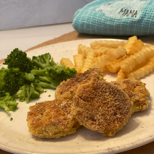 Easy Ritz Cracker Salmon Patties One Hangry Mama